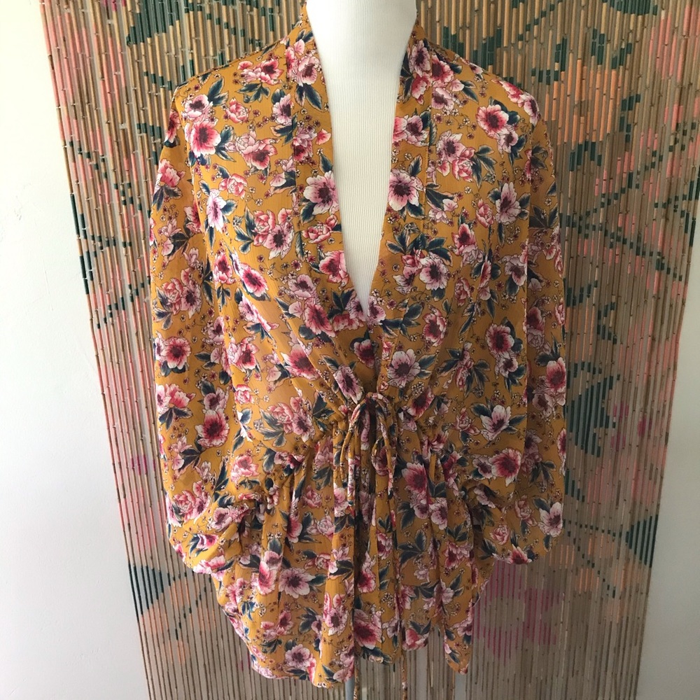 Vintage Yellow Floral Tie Kimono